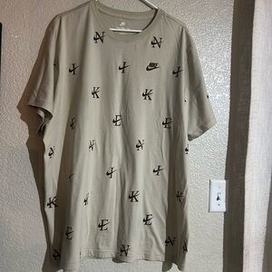 Nike Tshirt